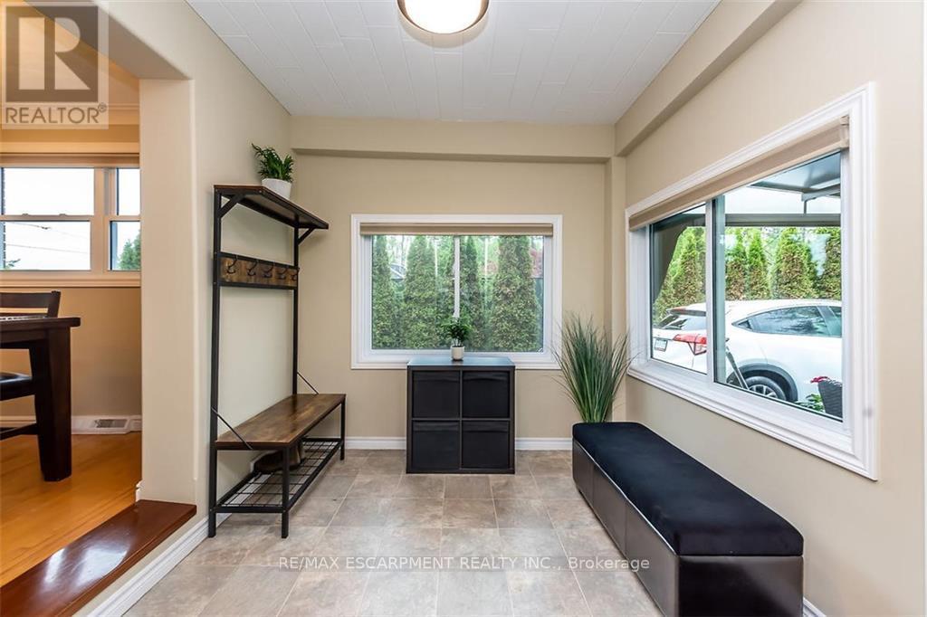 47 BLOSSOM AVE