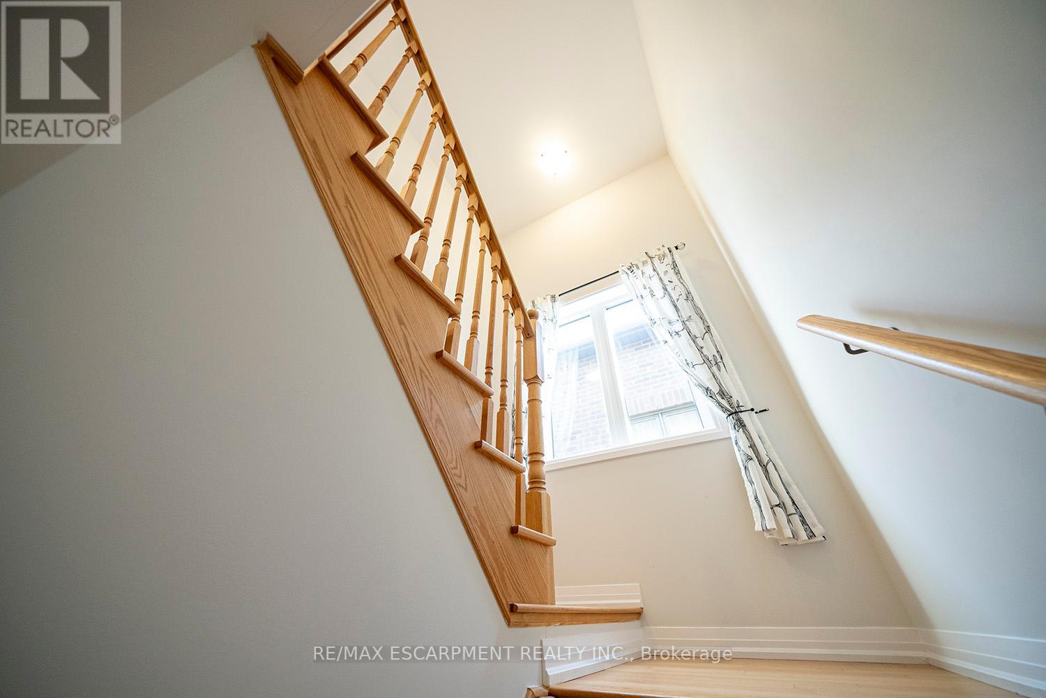 204 HUNTINGFORD TR