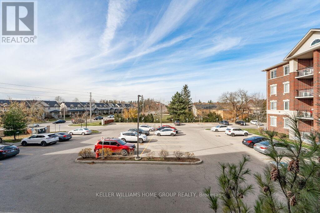 #210 -1440 GORDON ST, #210