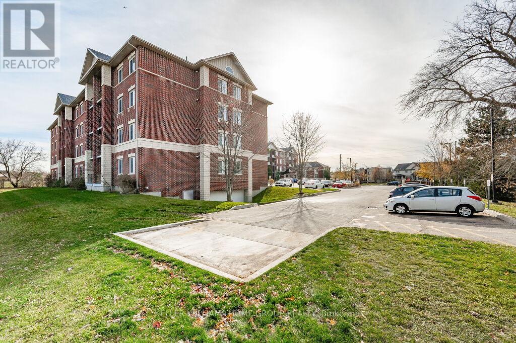 #210 -1440 GORDON ST, #210