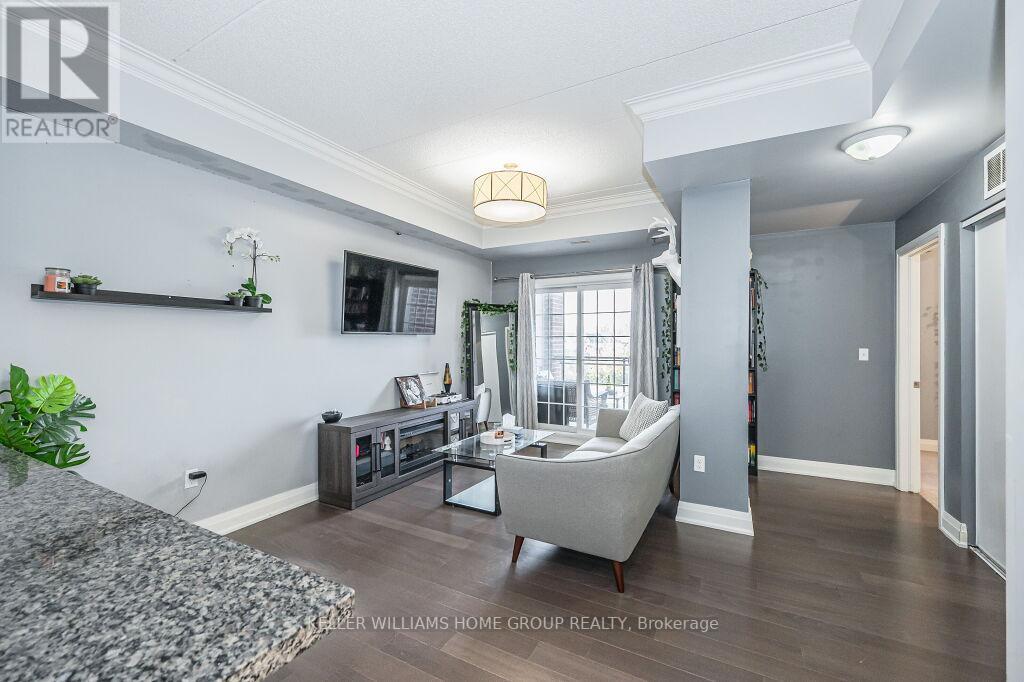 #210 -1440 GORDON ST, #210