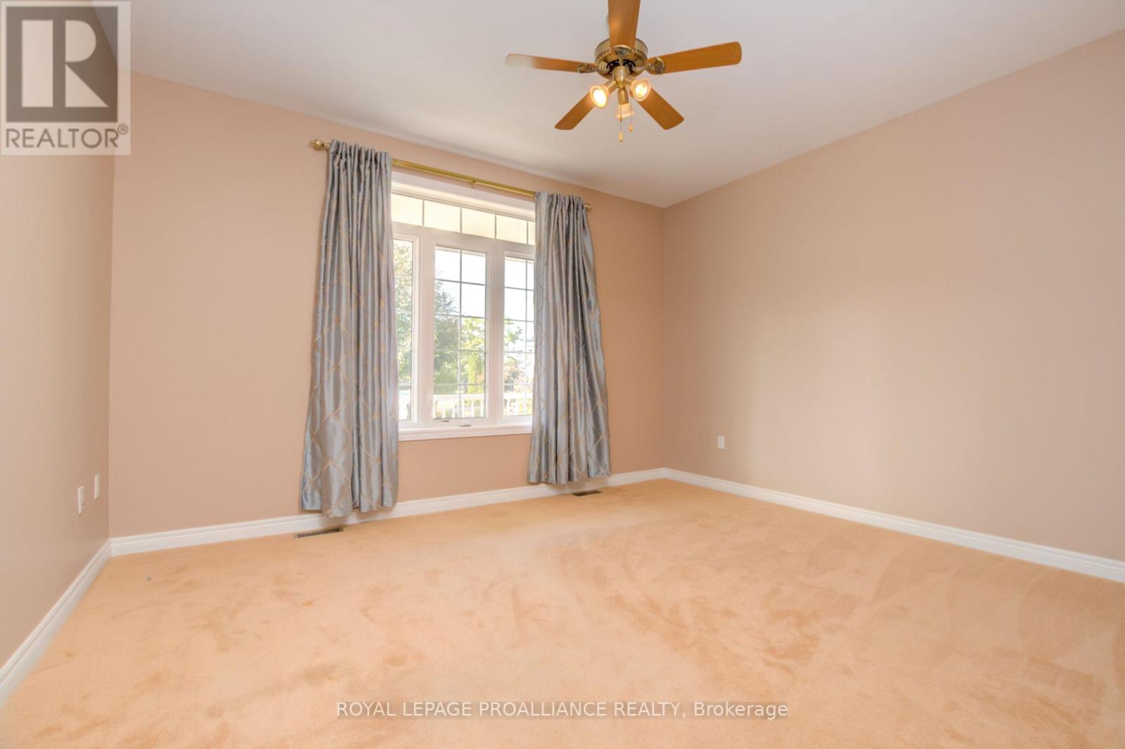 135 MILLS RD