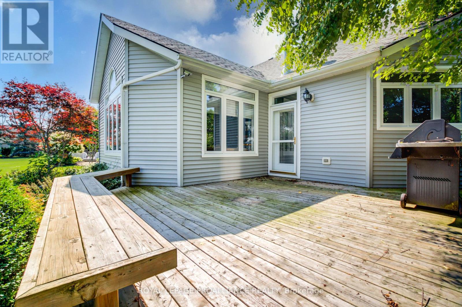 135 MILLS RD