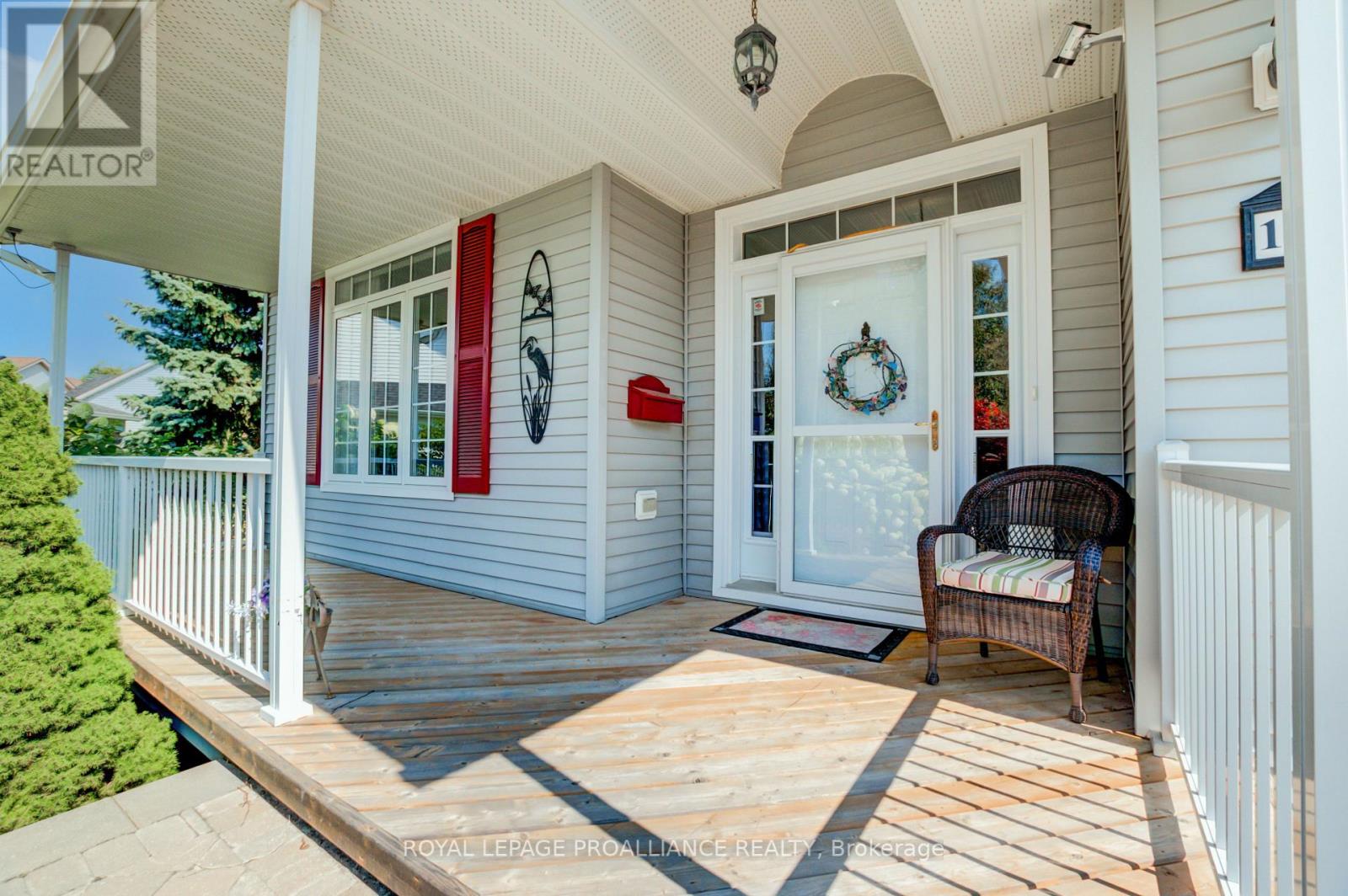 135 MILLS RD