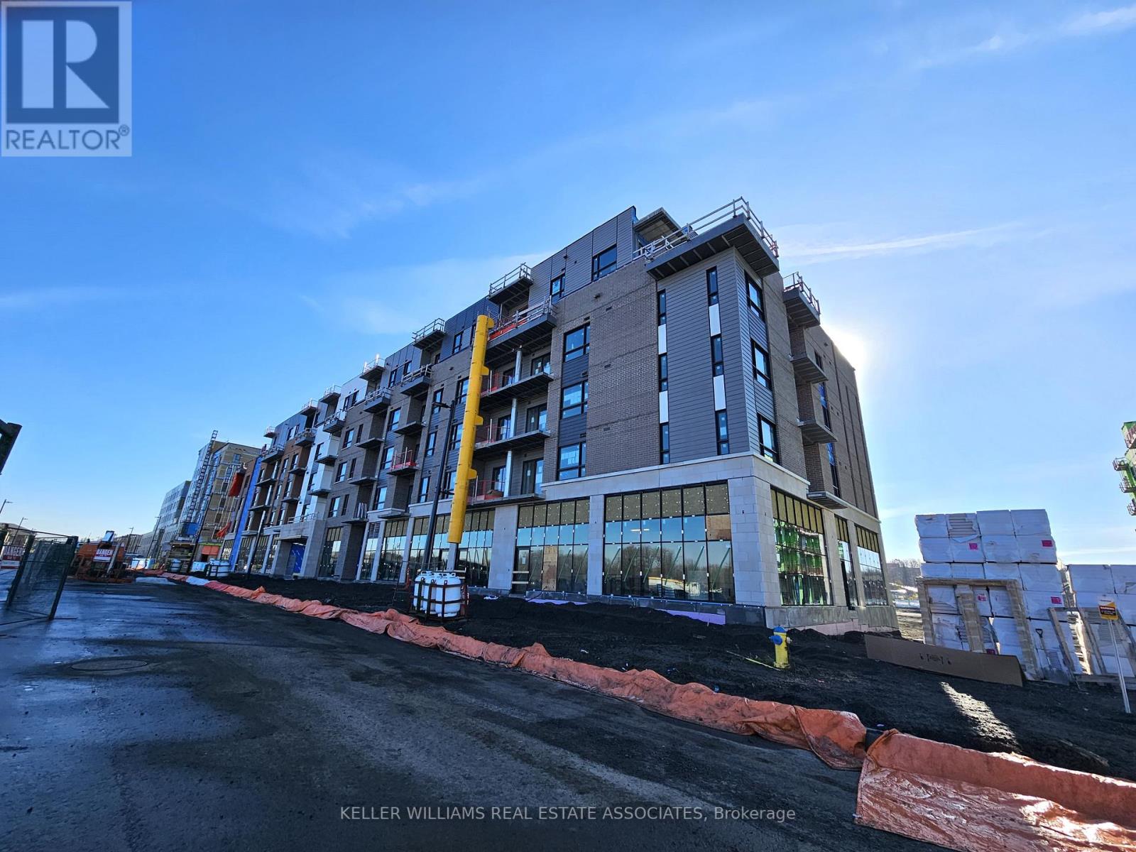 #113 -1340 HEMLOCK RD, #113