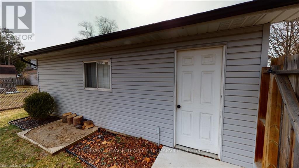 42 HAMILTON AVE