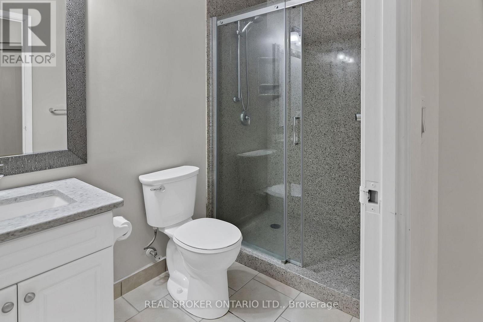 #113 -400 ROMEO ST N, #113