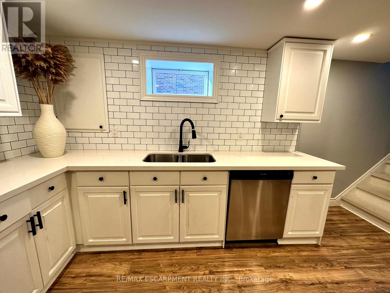 #LOWER -312 EAST 45TH ST, #Lower