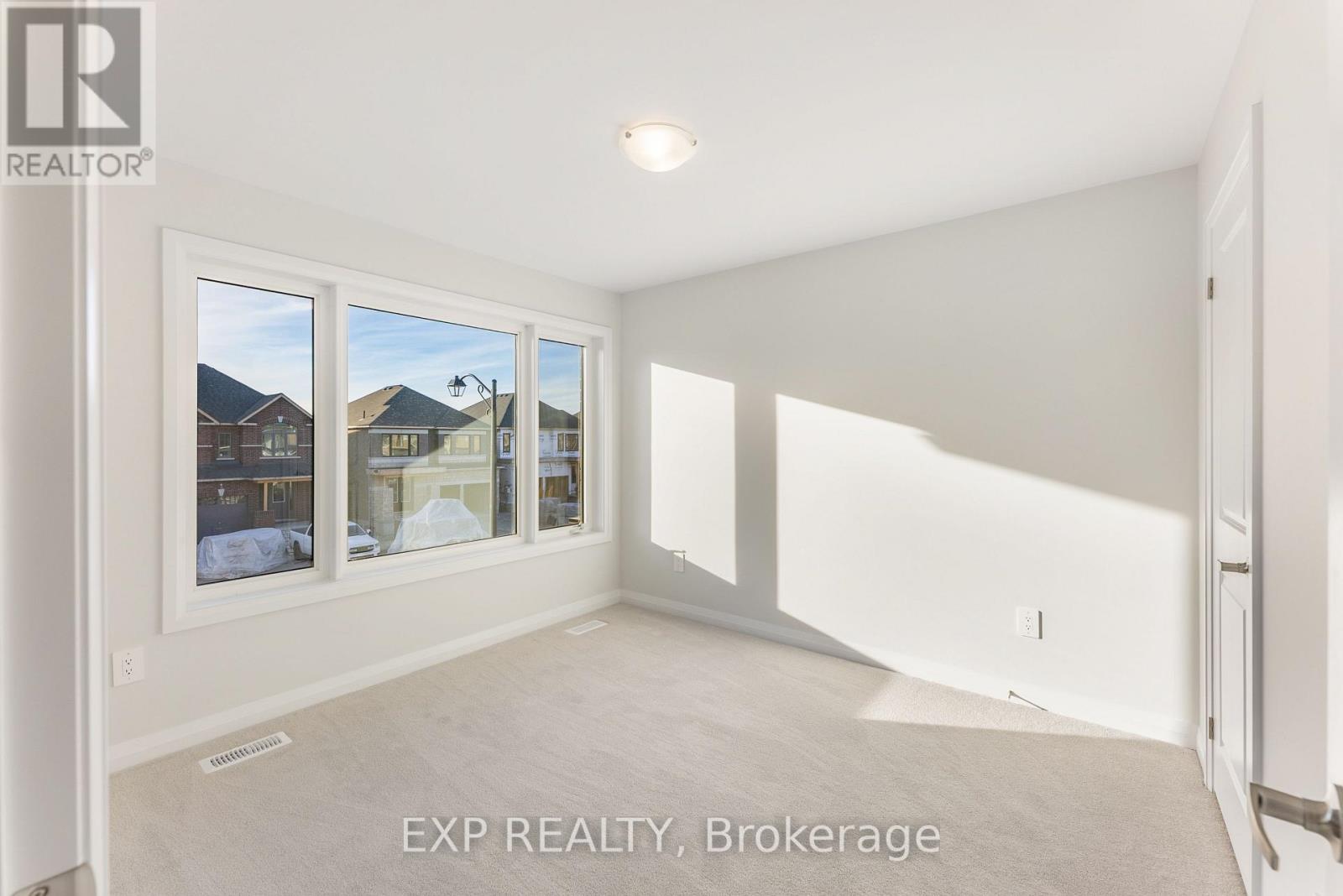 44 CORLEY ST