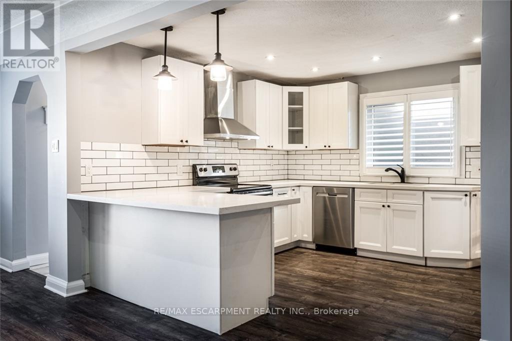 116 MCELROY RD E