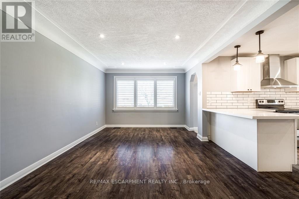 116 MCELROY RD E