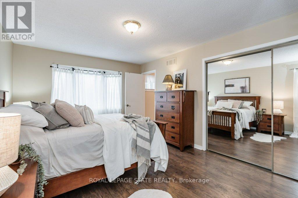 360 SILVERBIRCH BLVD