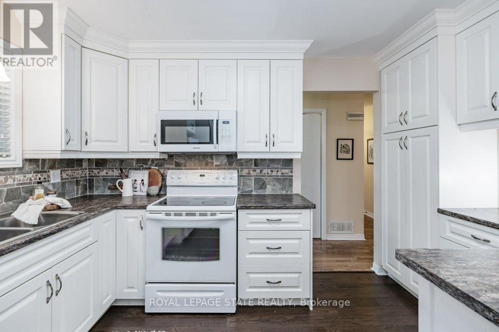 360 SILVERBIRCH BLVD