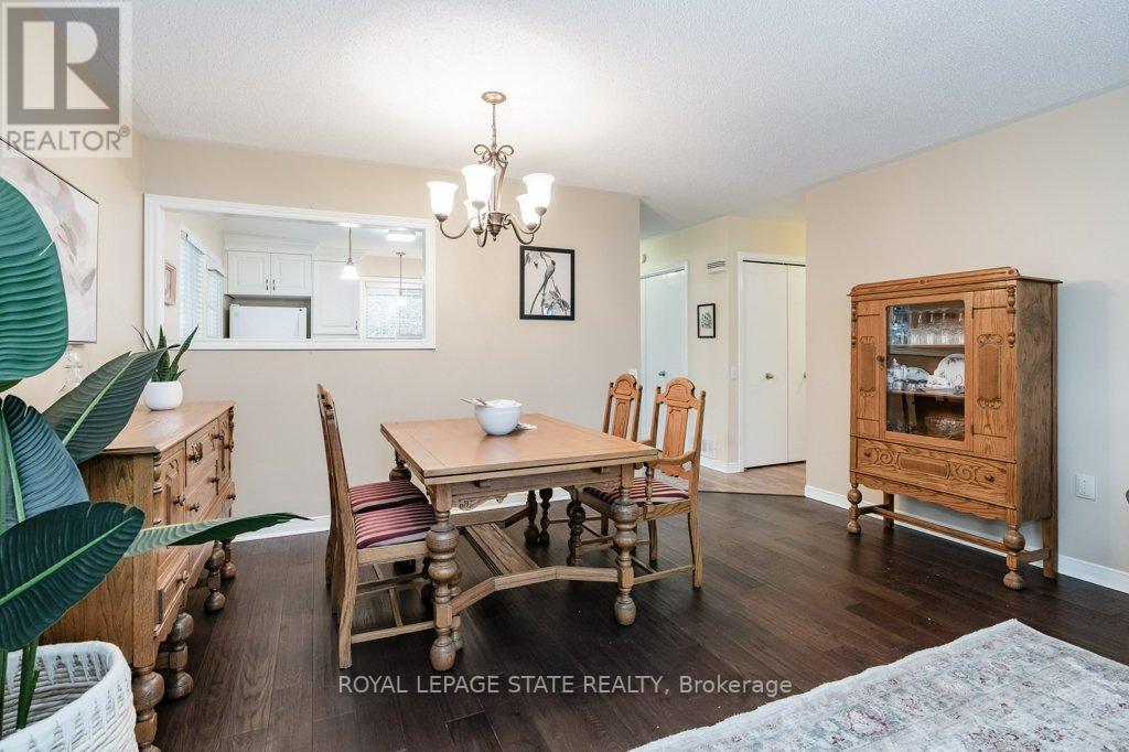 360 SILVERBIRCH BLVD