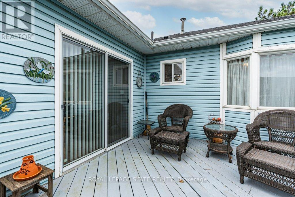 360 SILVERBIRCH BLVD