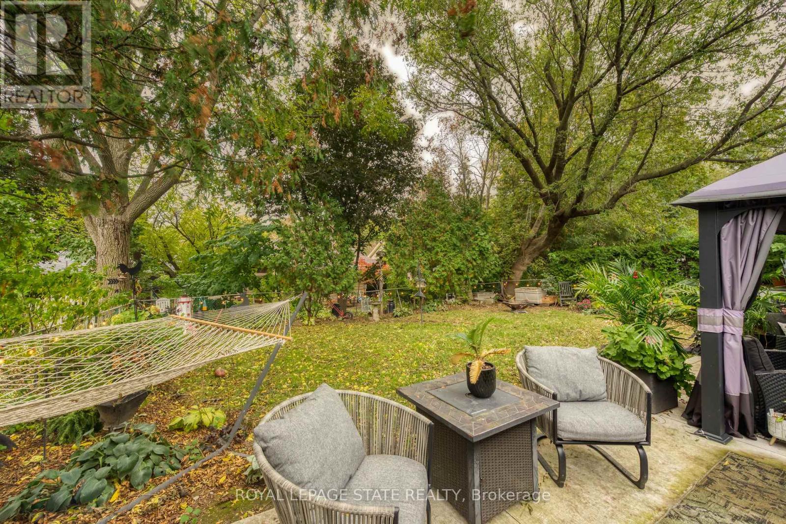 171 YORK RD