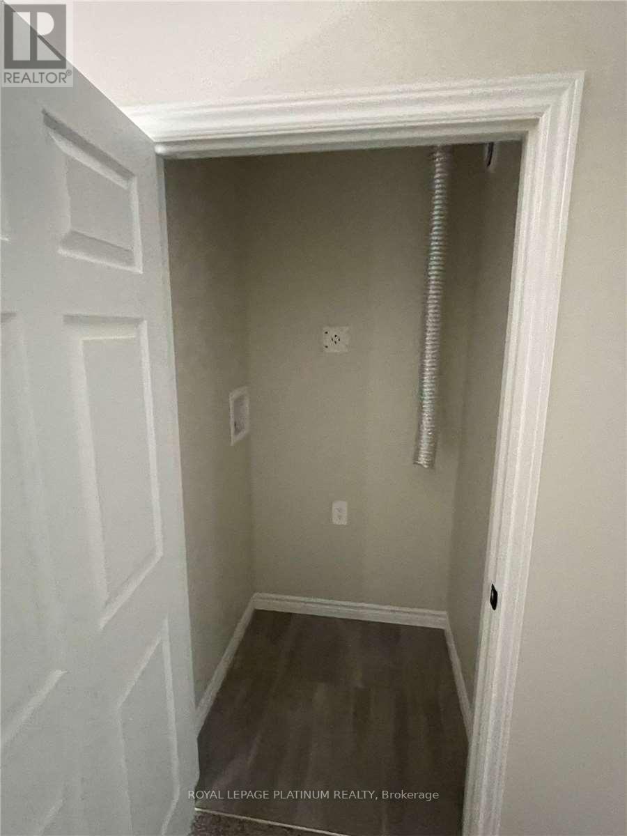 12 ATHABASKA DR