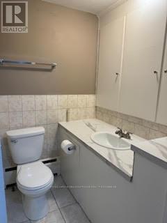 #2 -76 BORDEN PKWY, #2