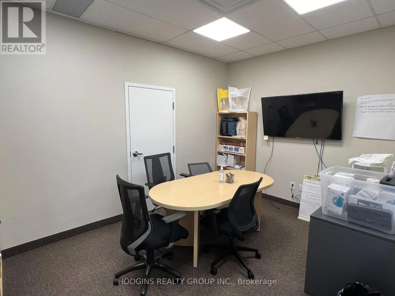 220-221 - 505 PARK ROAD N
