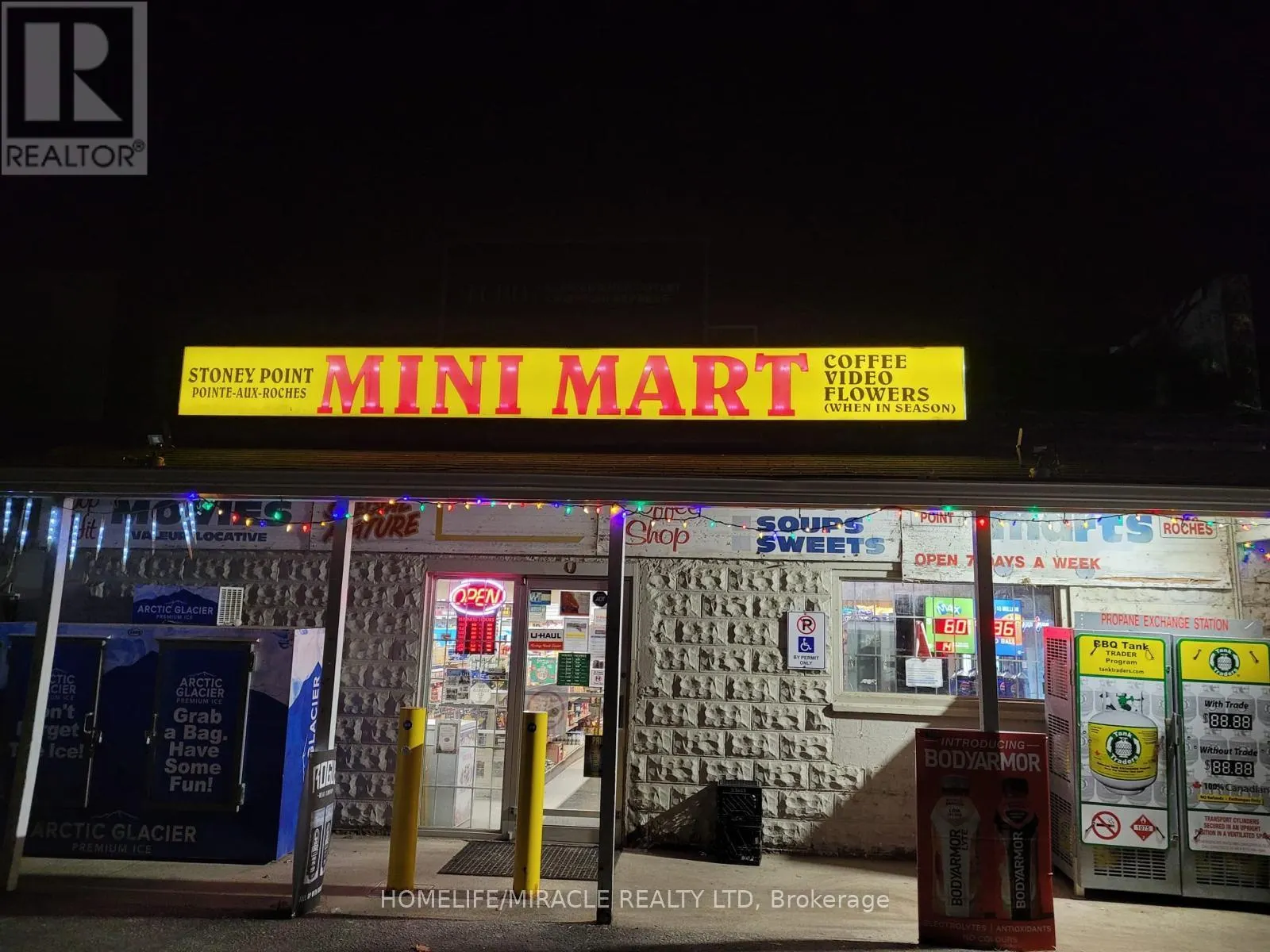 6955- 6957 TECUMSEH ROAD