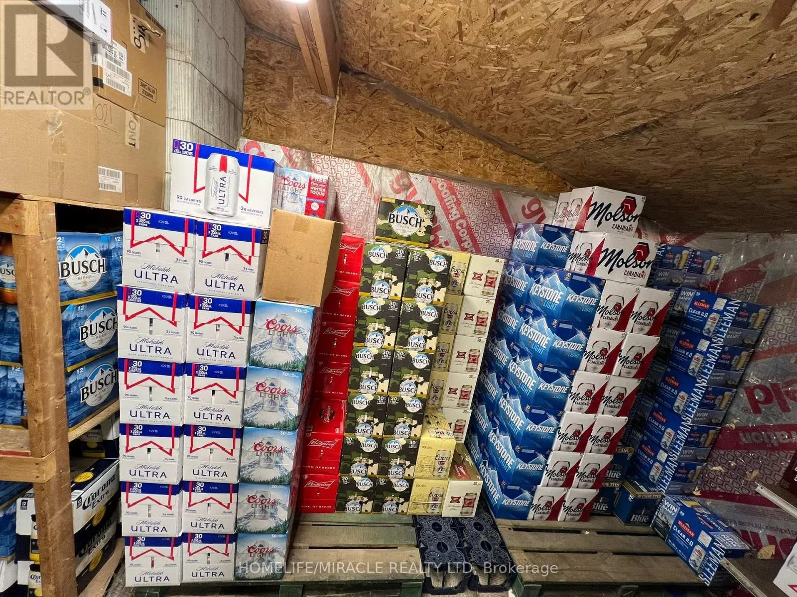 6955- 6957 TECUMSEH ROAD