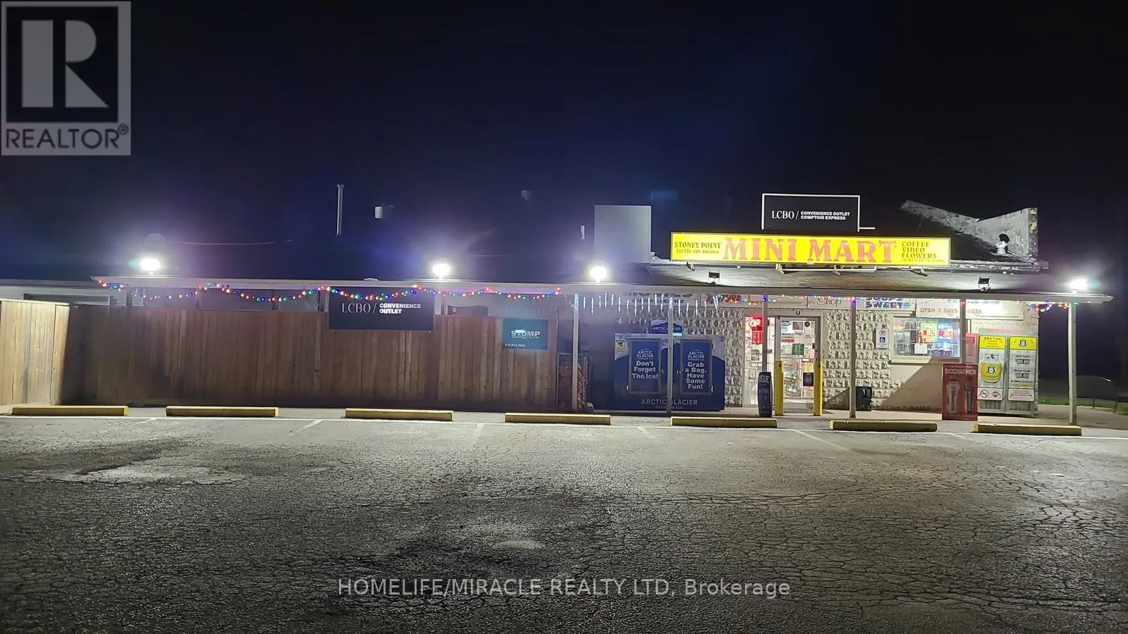 6955- 6957 TECUMSEH ROAD