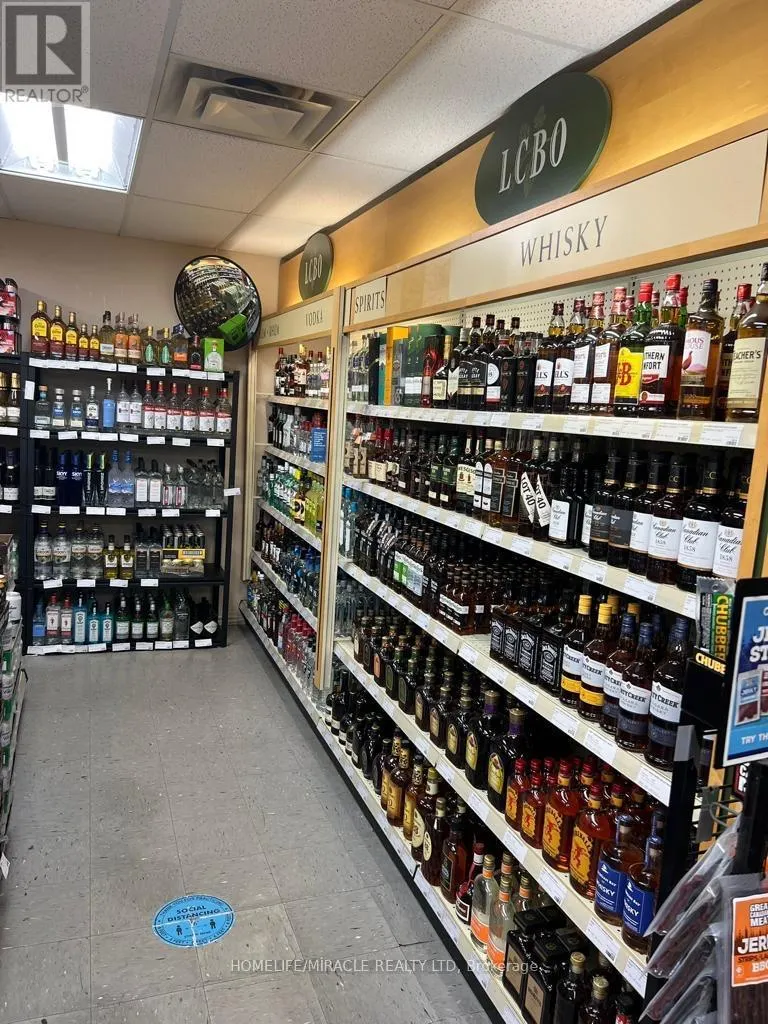 6955- 6957 TECUMSEH ROAD