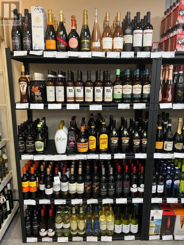 6955- 6957 TECUMSEH ROAD