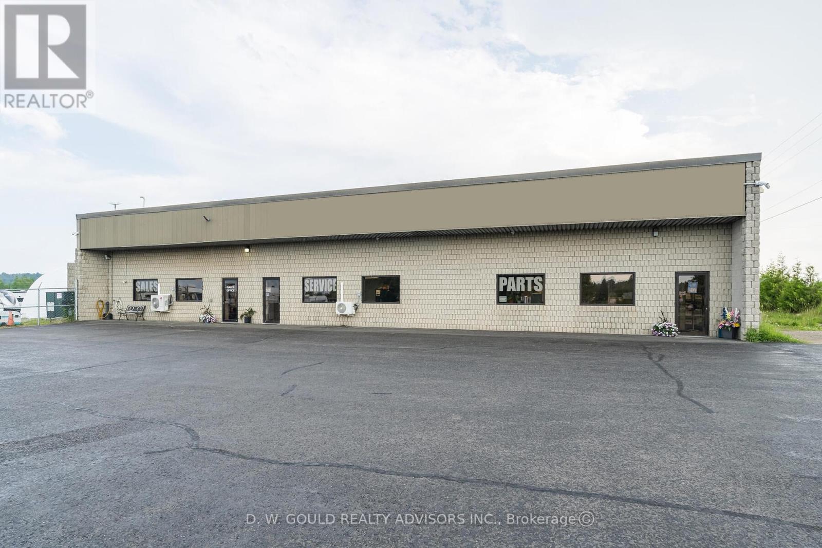 9577 SIDEROAD 17