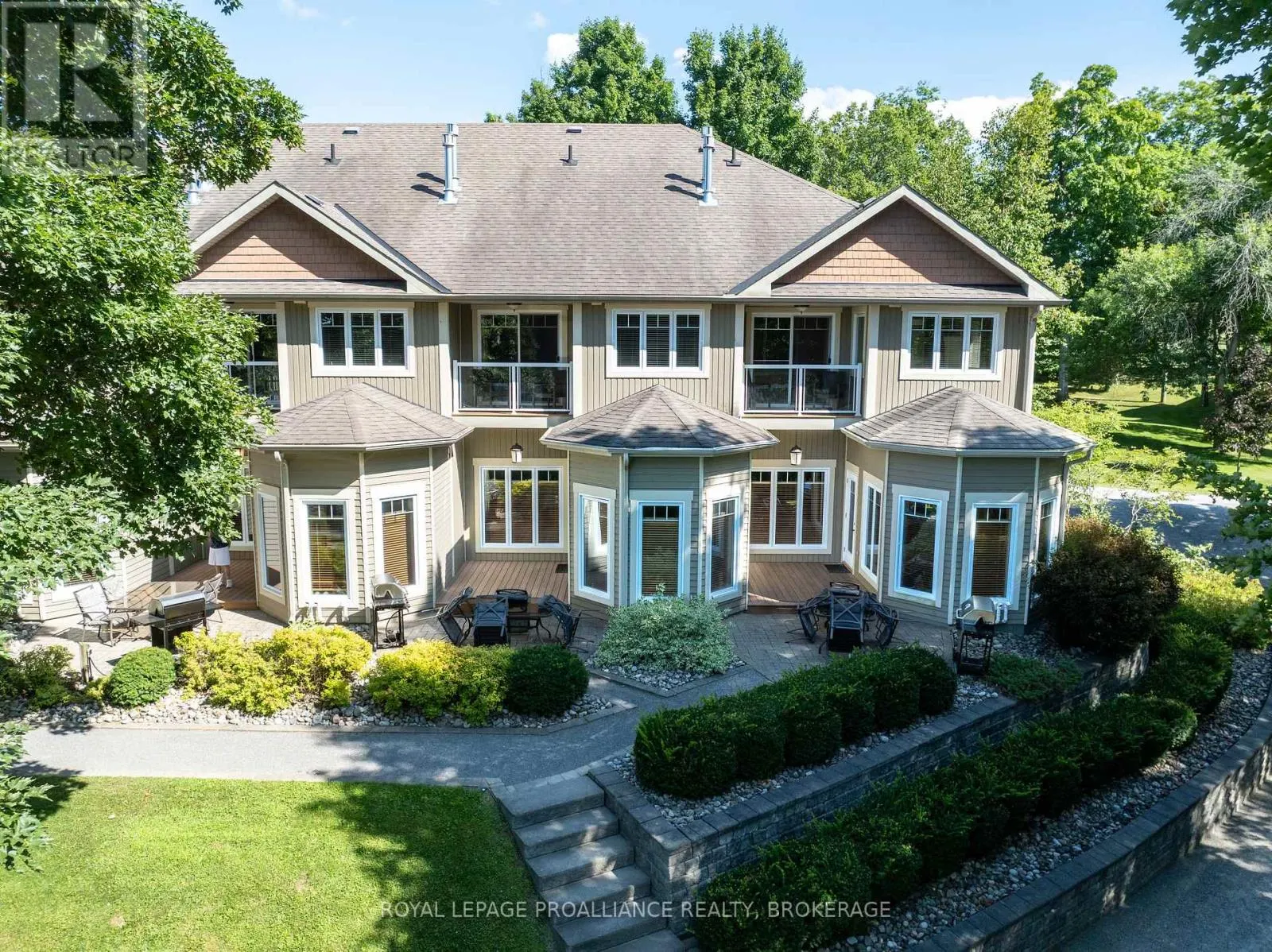 8-2 - 532 10TH CONCESSION ROAD, #8-2
