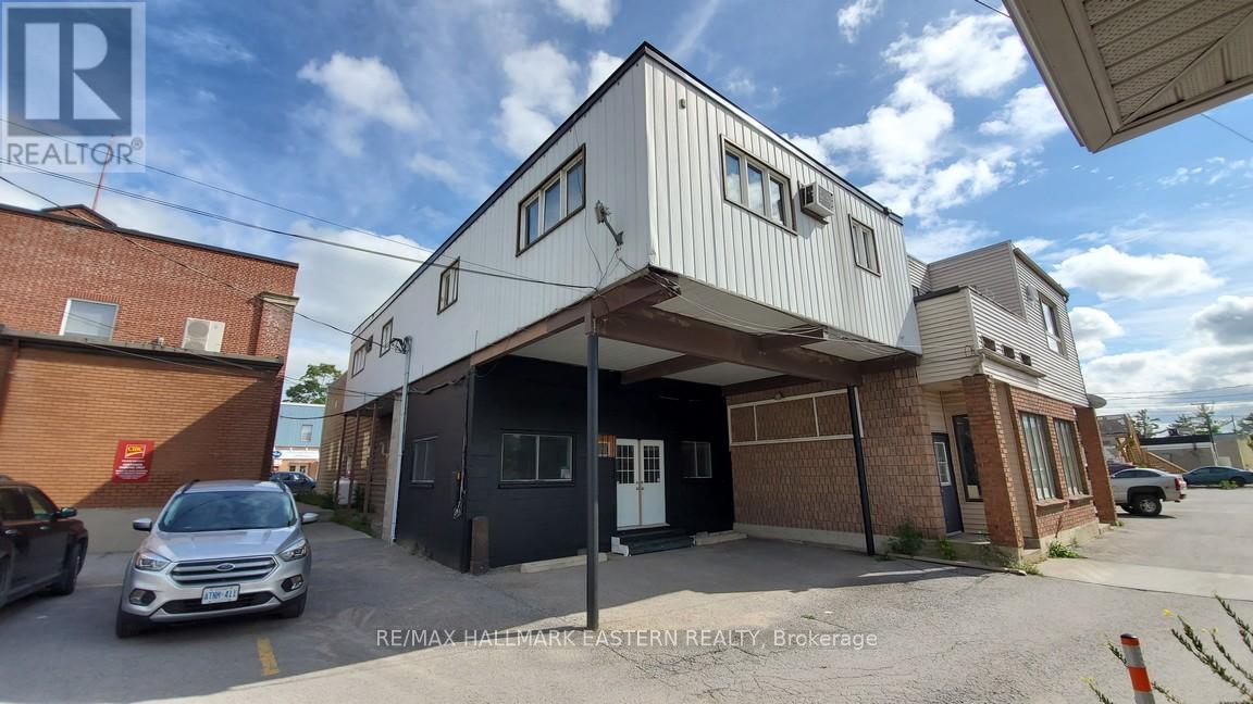 33 COLBORNE STREET