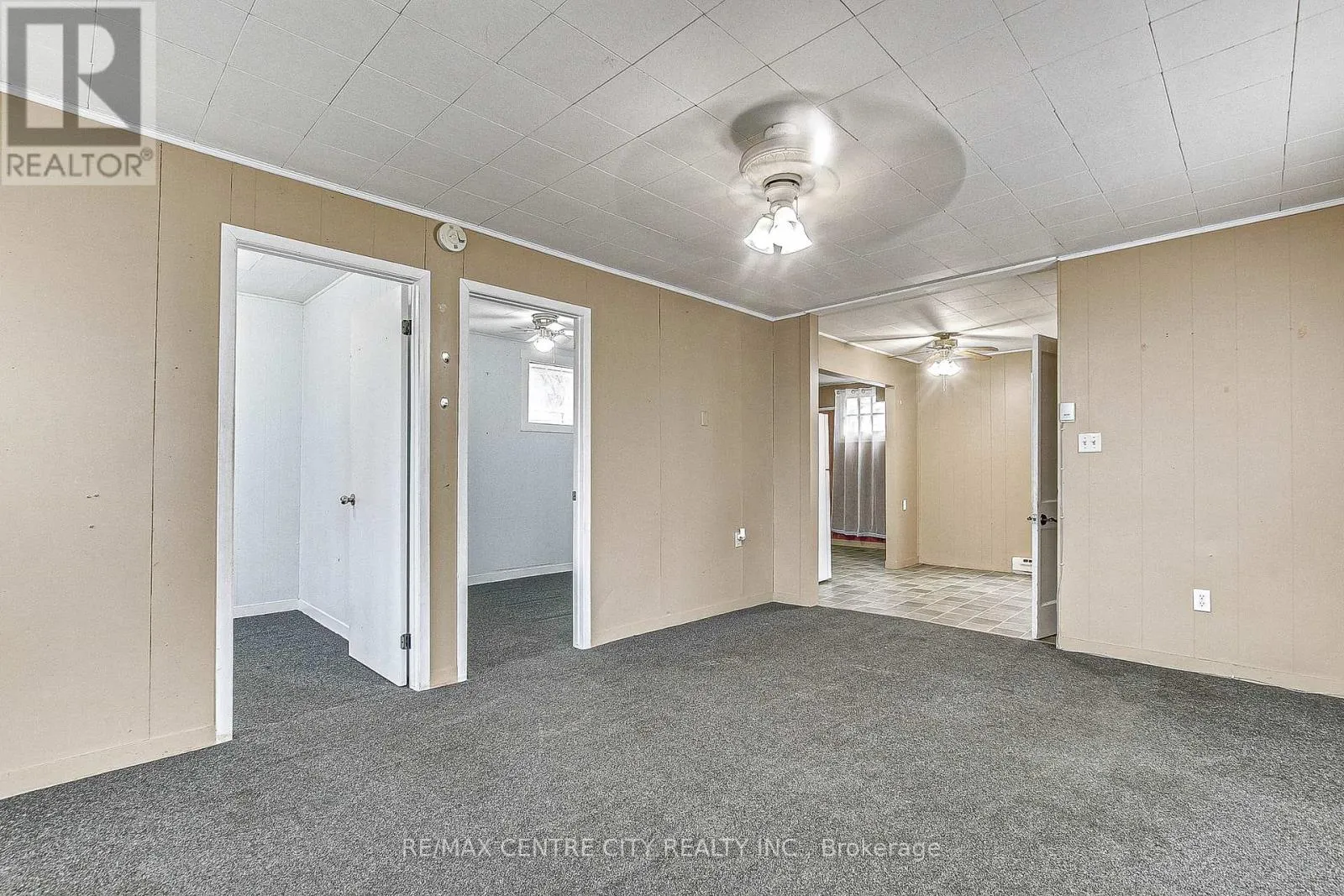 435 EDITH CAVELL BOULEVARD