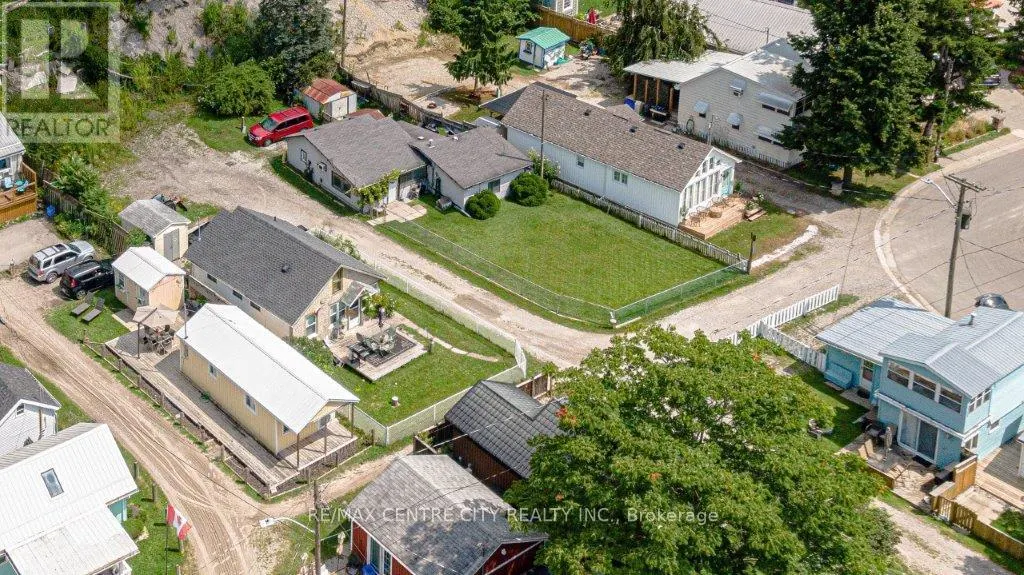 435 EDITH CAVELL BOULEVARD