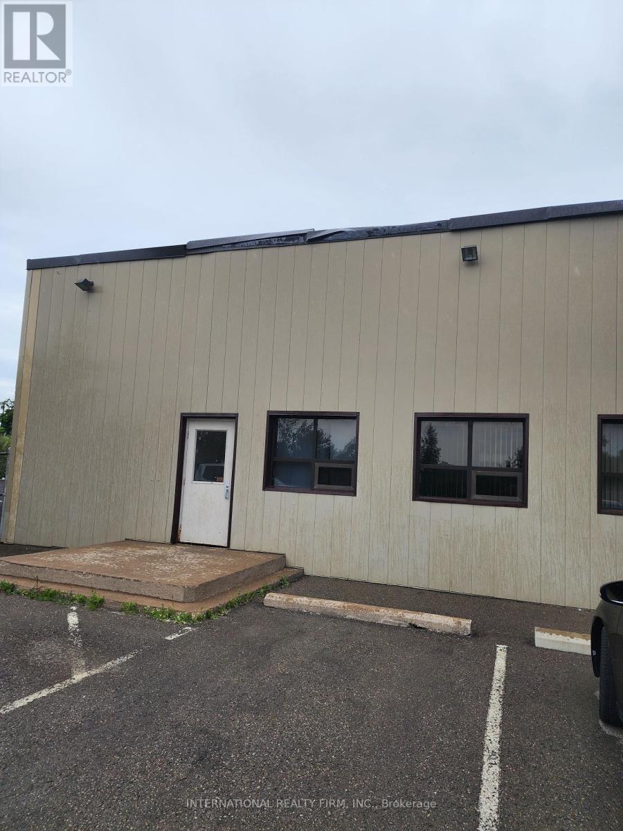 198 WELLAND STREET