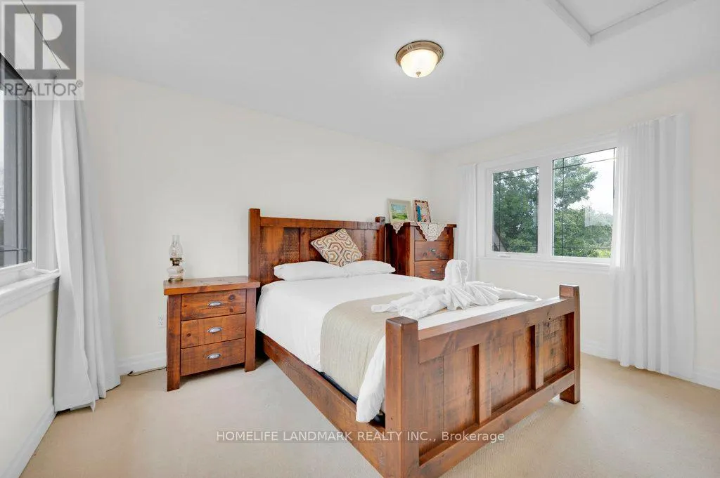 10941 LOYALIST PARKWAY