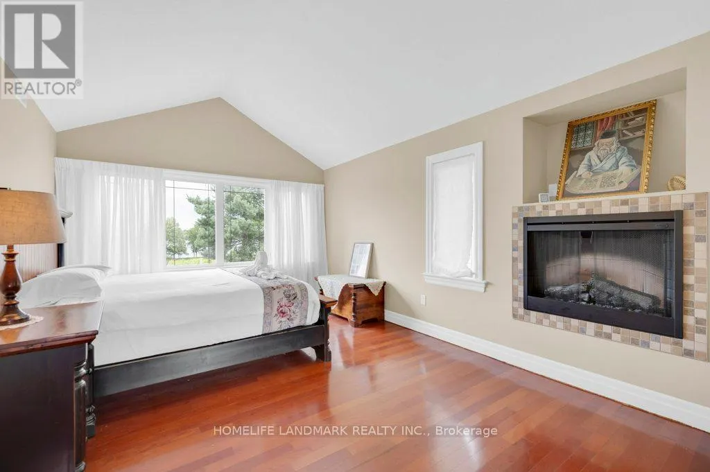 10941 LOYALIST PARKWAY