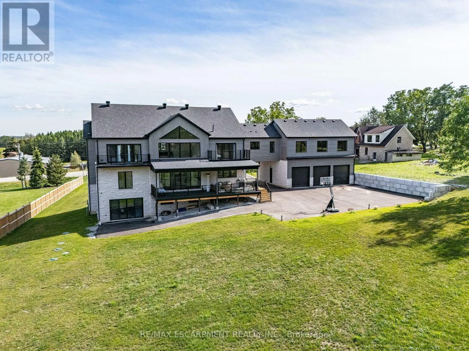 8920 WELLINGTON RD 124