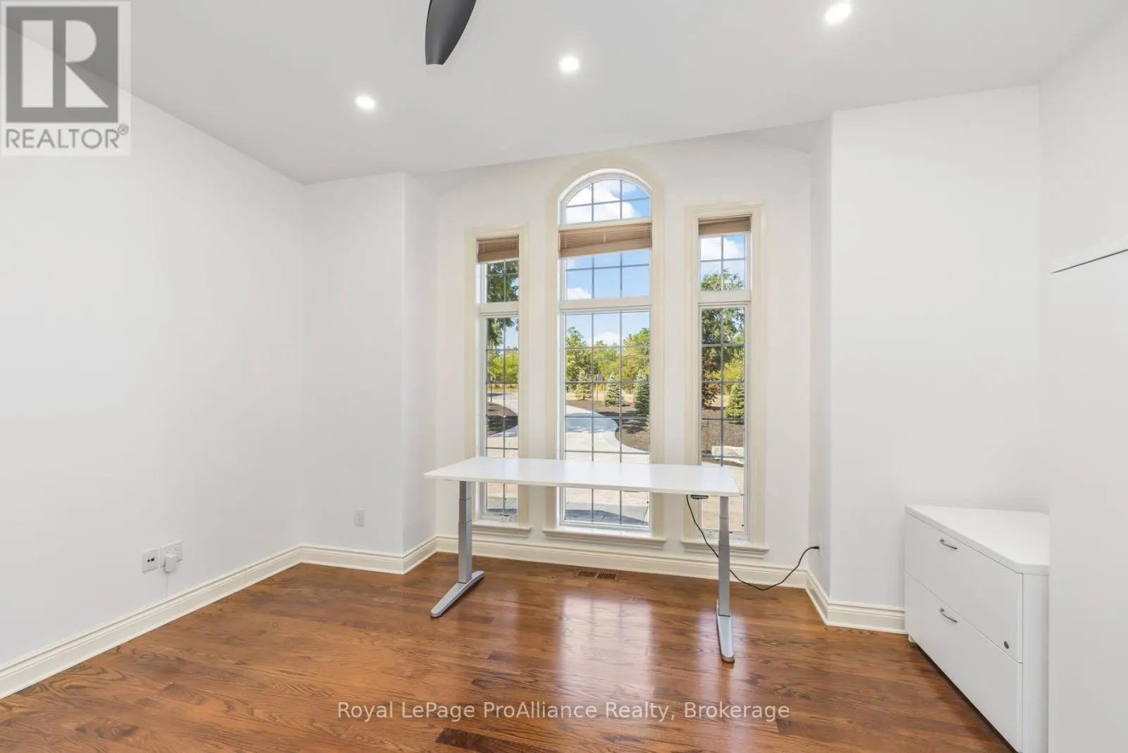 4744 BATH ROAD