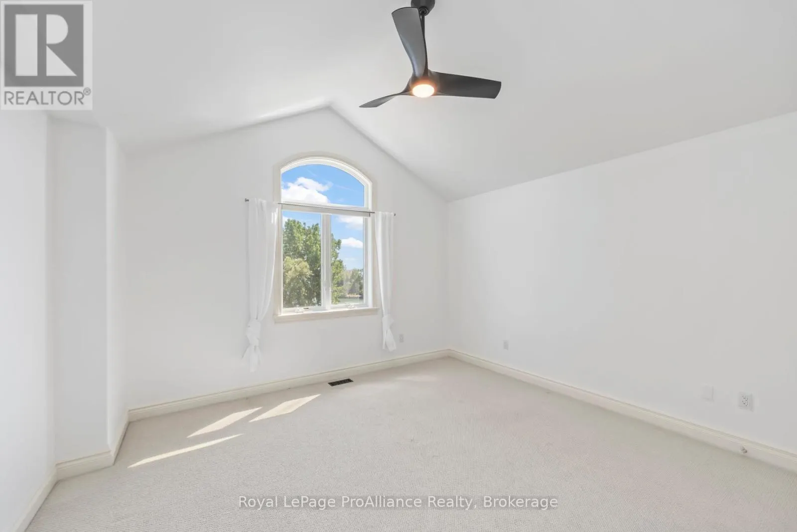 4744 BATH ROAD
