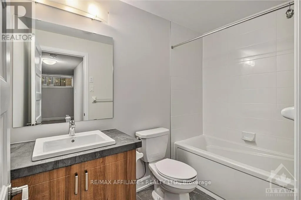 1208 MONTBLANC CRESCENT