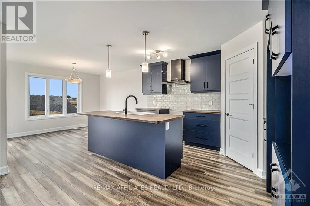 1208 MONTBLANC CRESCENT