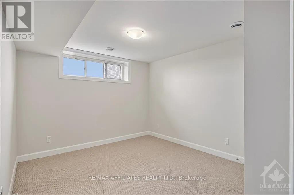 1208 MONTBLANC CRESCENT