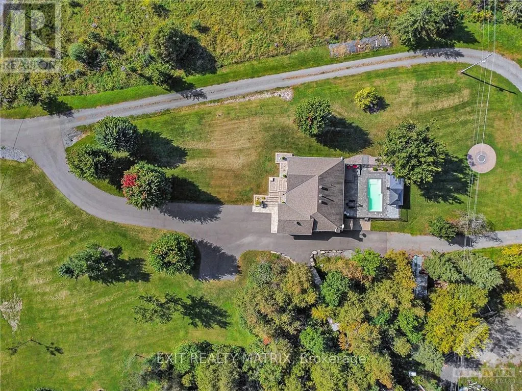 6560 COUNTY RD 17 ROAD