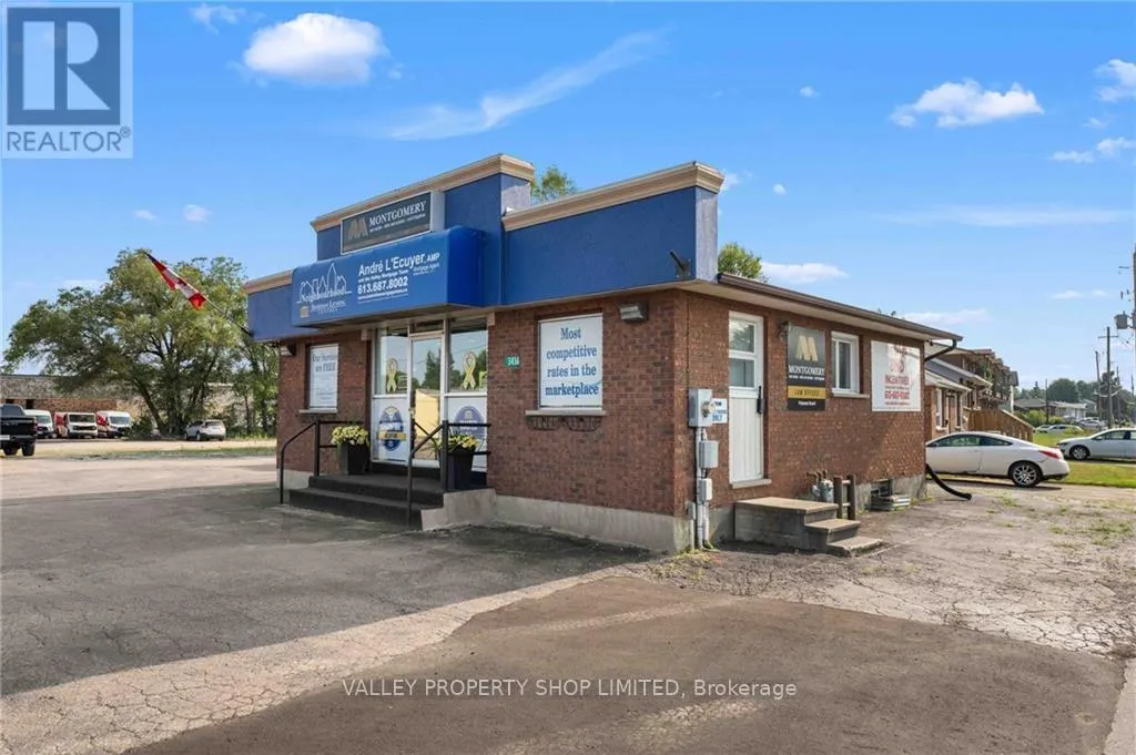 3436 PETAWAWA BOULEVARD