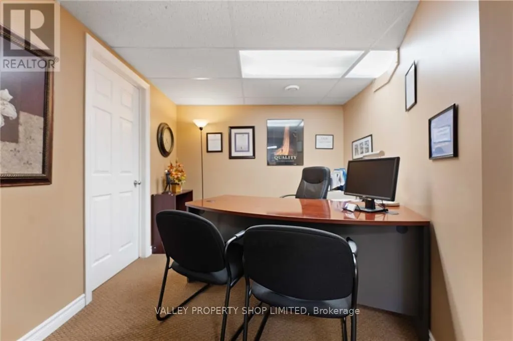 3436 PETAWAWA BOULEVARD