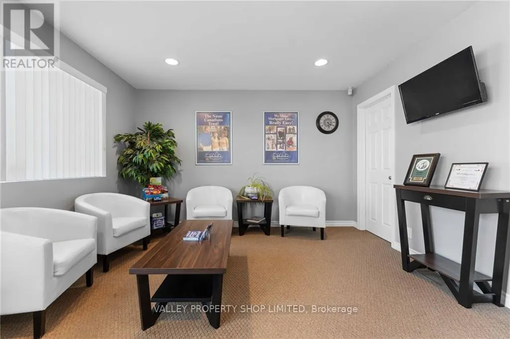 3436 PETAWAWA BOULEVARD
