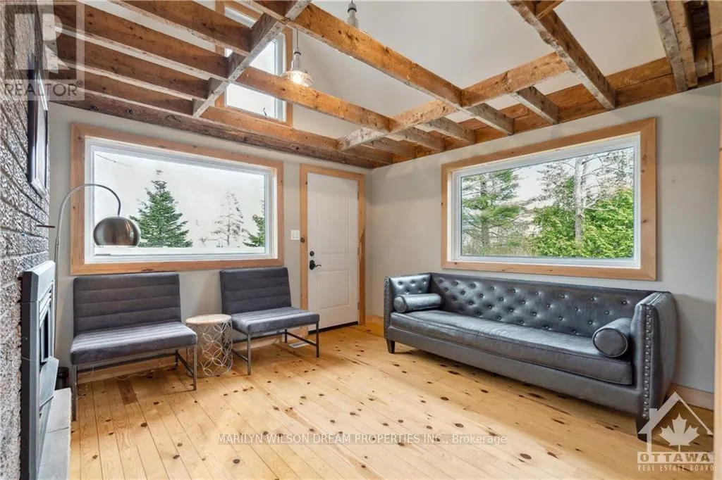 1418 STITTSVILLE MAIN STREET