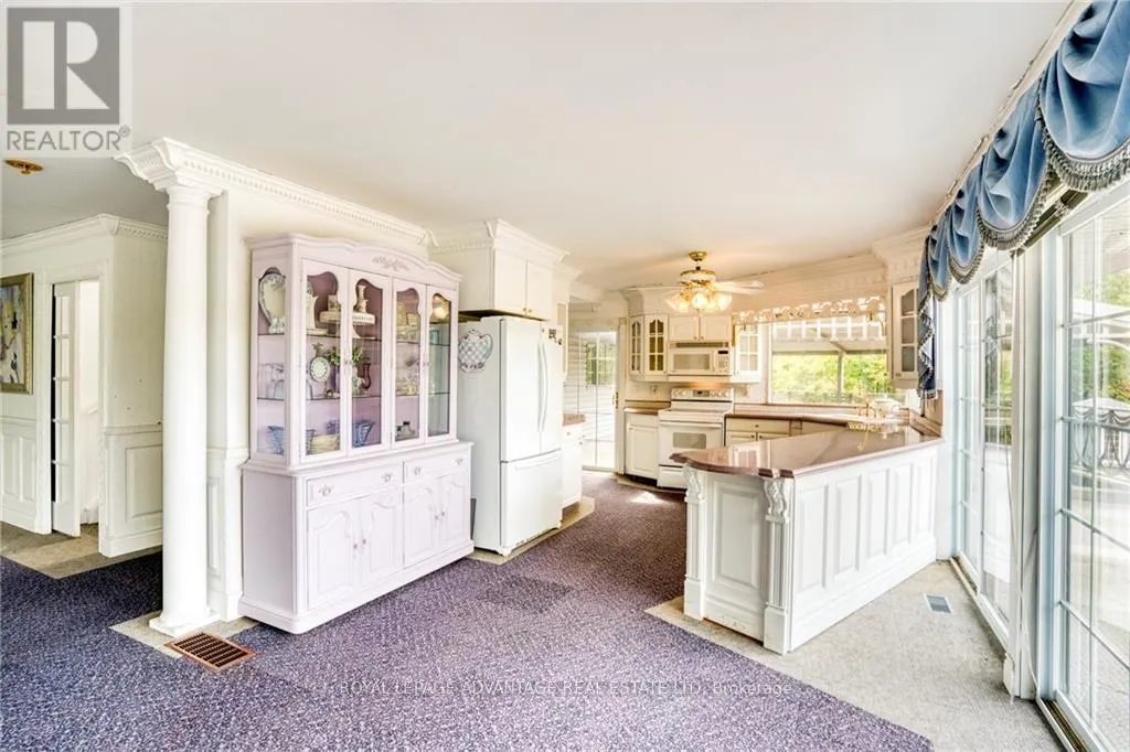 1215 NARROWS LOCK ROAD