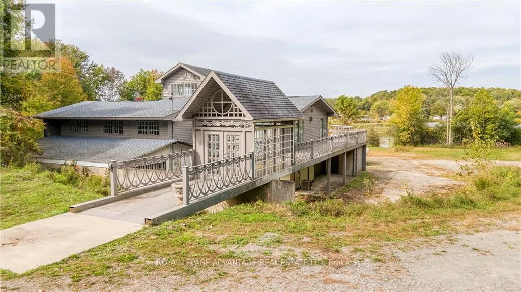 1215 NARROWS LOCK ROAD