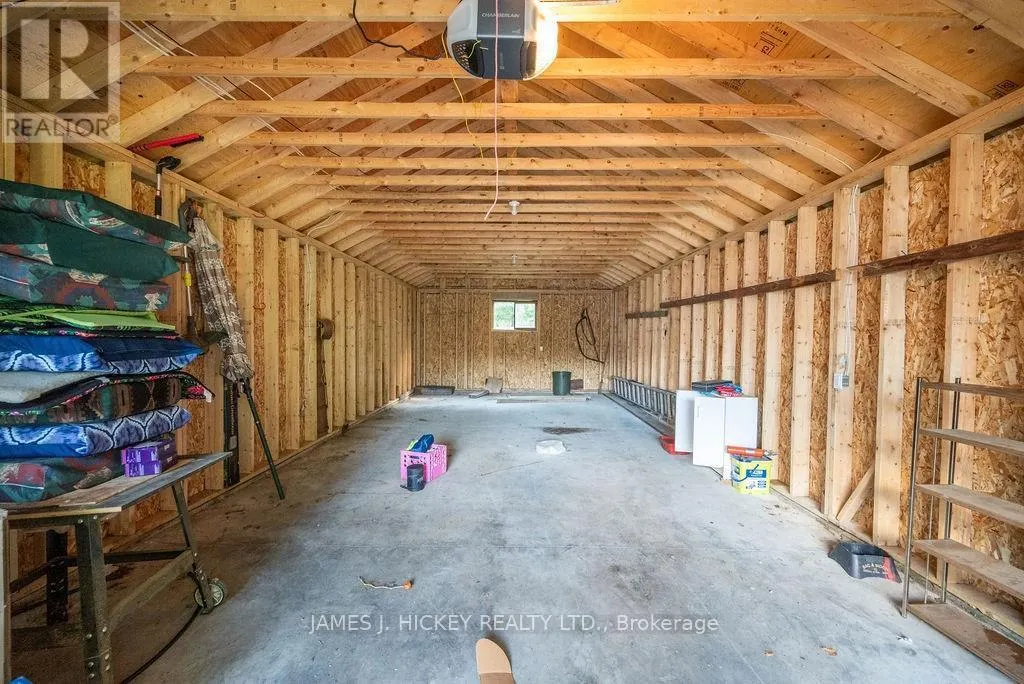 32552 HIGHWAY 17